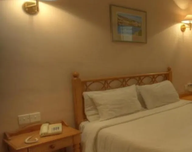 St. Patrick's Hotel Xlendi