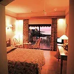 Hotel St. Patrick's 4*