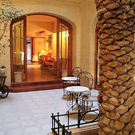 St. Patrick's Hotel Xlendi