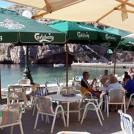 St. Patrick's Hotel 4*