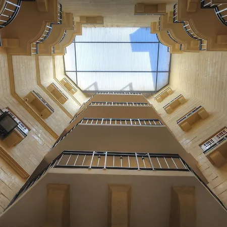 St. Patrick's Hotel 4*