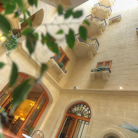 St. Patrick's Hotel 4*